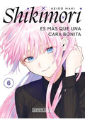 Portada de Shikimori Es Más Que Una Cara Bonita 6, De Keigo Maki., Vol. 6. Editorial Distrito Manga En Español