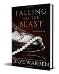 Portada de Libro Falling For The Beast [ Skye Warren ] Original