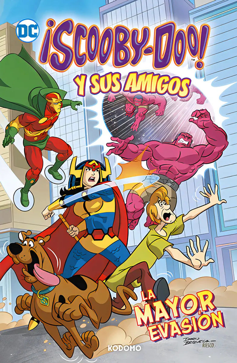 Portada de Scooby Doo Y Sus Amigos 5 La Mayor Evasion Biblioteca: La Mayor Evasión, De Fisch, Sholly., Vol. 1. Editorial Ecc…